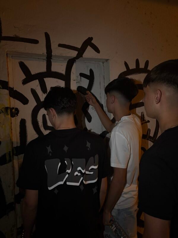 Drop 001 - Imagen 3